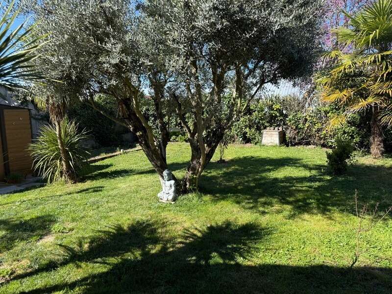 Maison à vendre 4 pièces TARBES (65) - Jardin arboré - piscine - photo 25