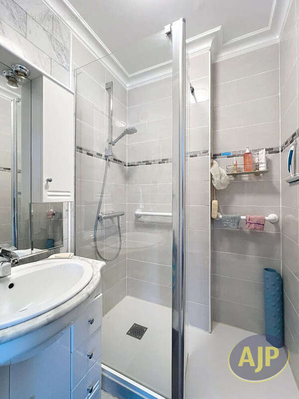 Appartement à REZE
