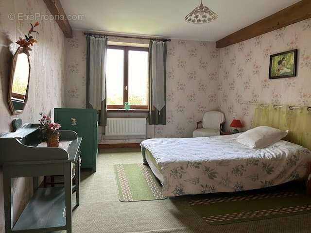 Maison à BESSE-SUR-BRAYE