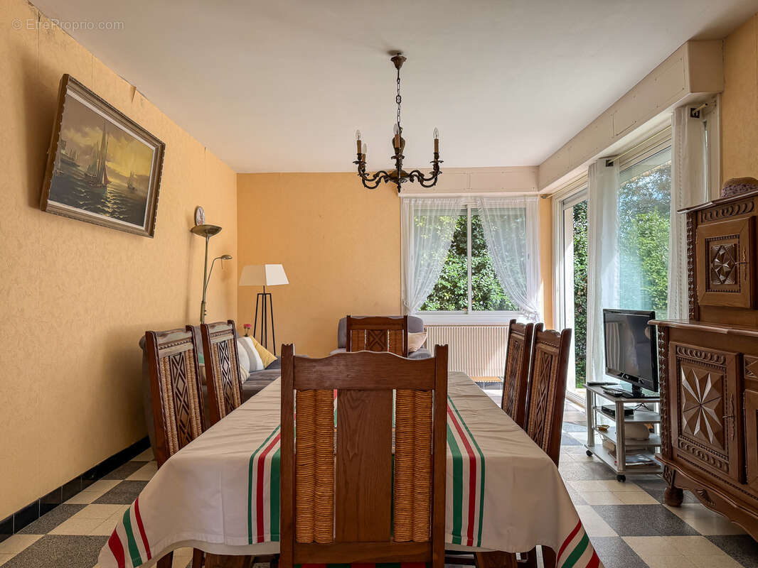 Maison à SAINT-PALAIS-SUR-MER