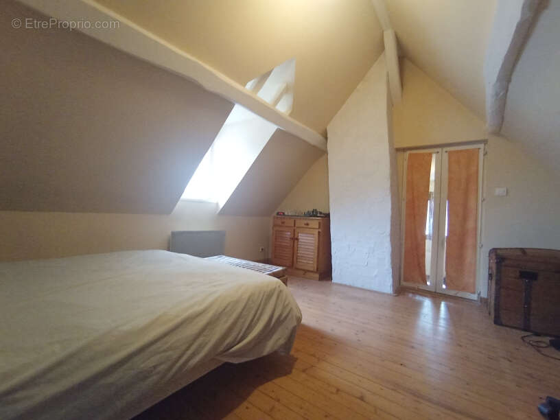 Maison à SAINT-PIERRE-DES-FLEURS