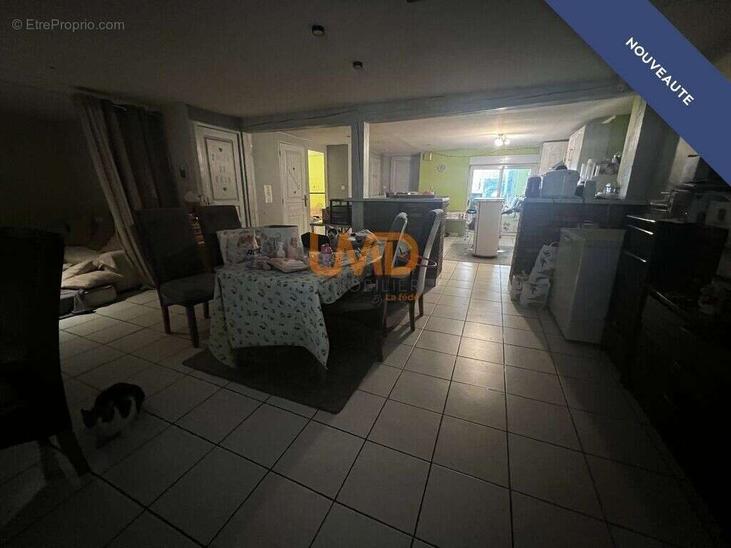 Appartement à DECAZEVILLE