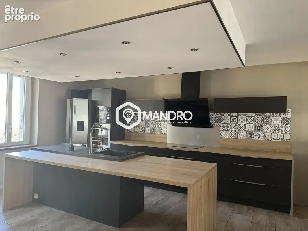 Maison 5 pièces 126 m² à vendre à Millas (66170) - photo 1