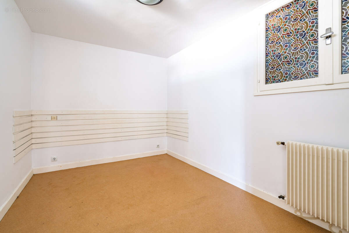 À Hendaye, appartement T2 avec garage - photo 6