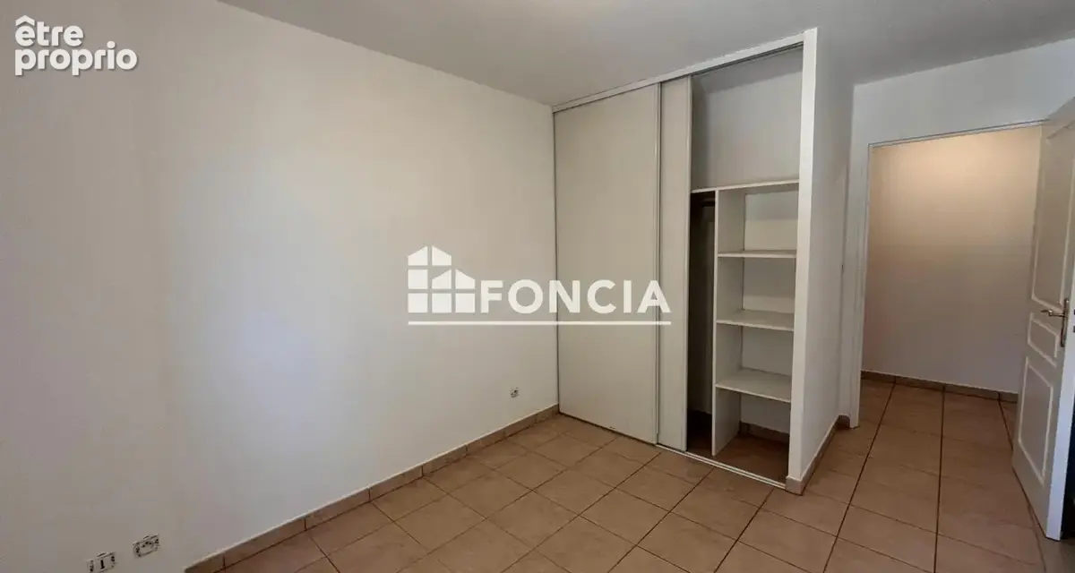 A vendre-CARPENTRAS Beau T4 avec terrasse et garage - photo 8