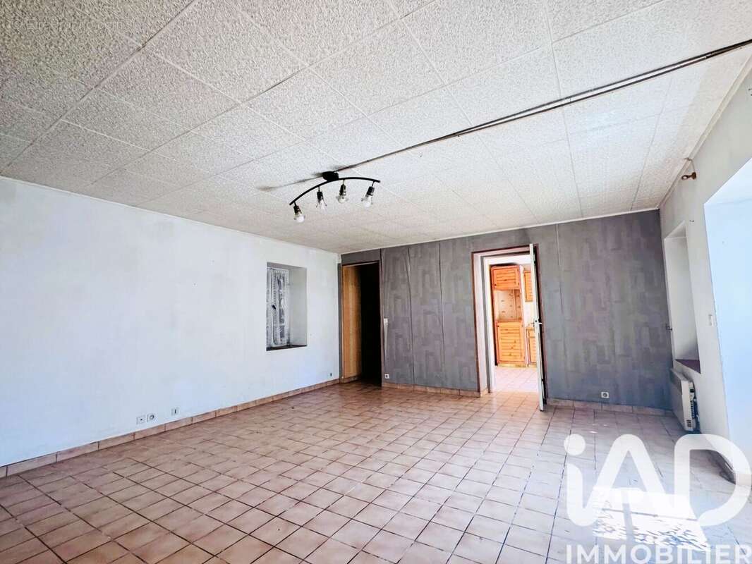 Photo 2 - Maison à SAINT-REMY-L'HONORE