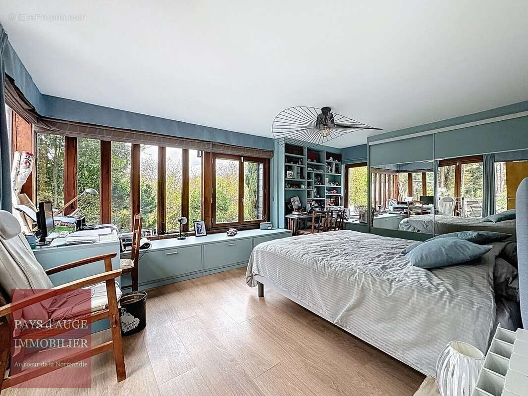 Maison à SAINT-GERMAIN-DE-LIVET