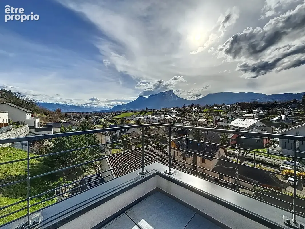 St Jeoire Prieuré - T4 de standing de 135m2 - Toiture terrasse de 170m2 en attique - garage - parking - photo 18
