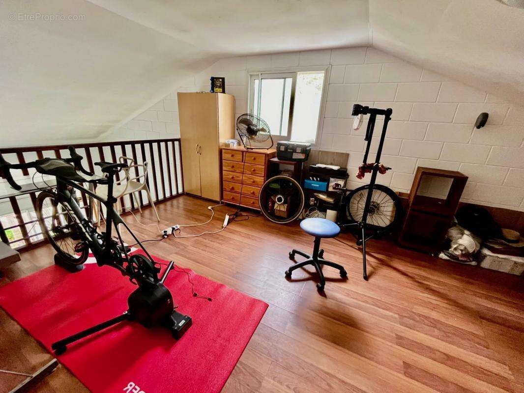 Maison à LES AVIRONS