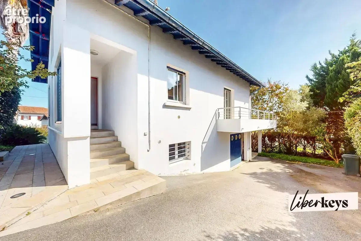 Maison de ville T4 135 m² habitable avec jardin et garage - photo 11