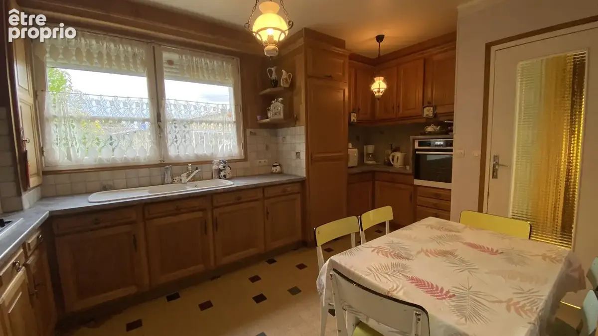 Maison avec dependances - photo 2