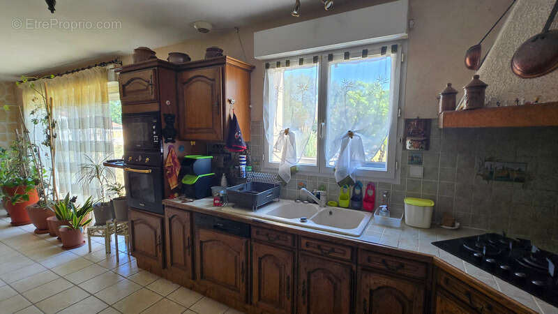 Maison à ORADOUR-SUR-GLANE