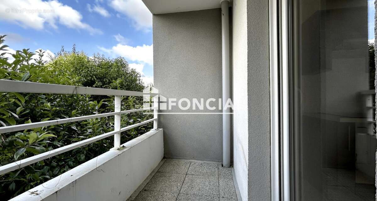 Appartement à CORBEIL-ESSONNES