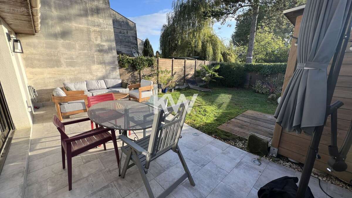 Maison à RIS-ORANGIS