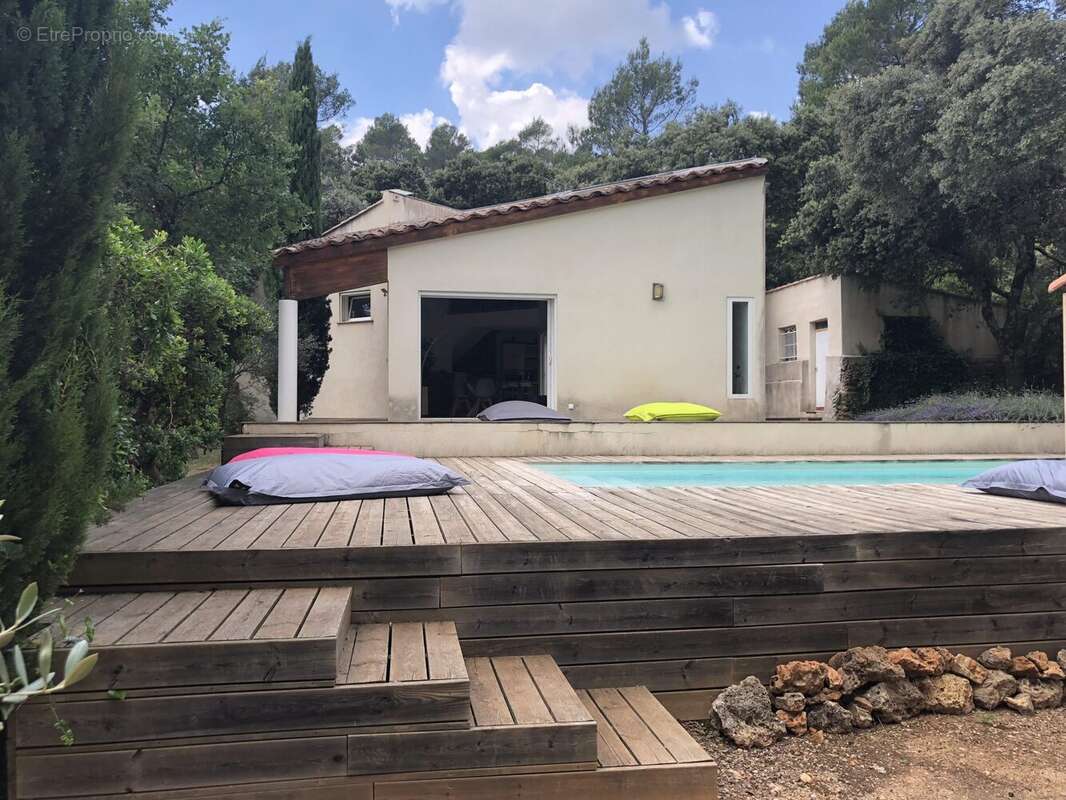 Maison à BESSE-SUR-ISSOLE