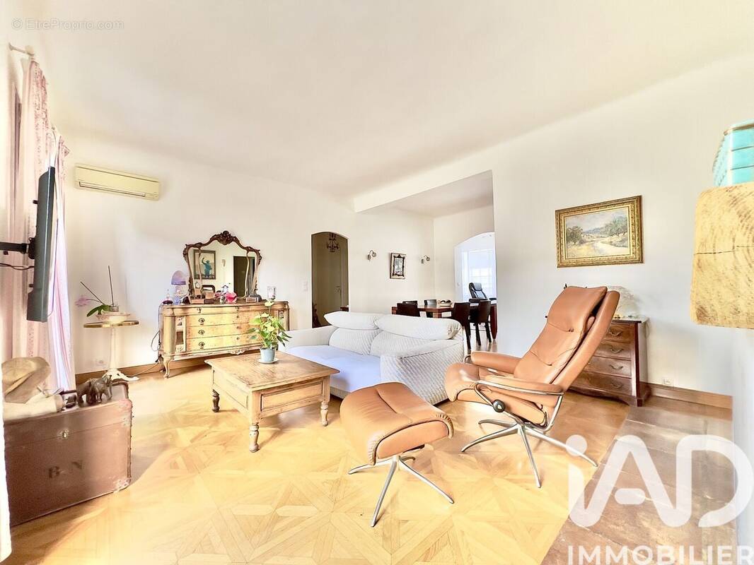 Photo 1 - Appartement à SAINT-RAPHAEL