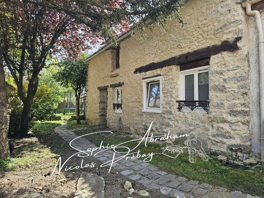 Maison à ANGERVILLE