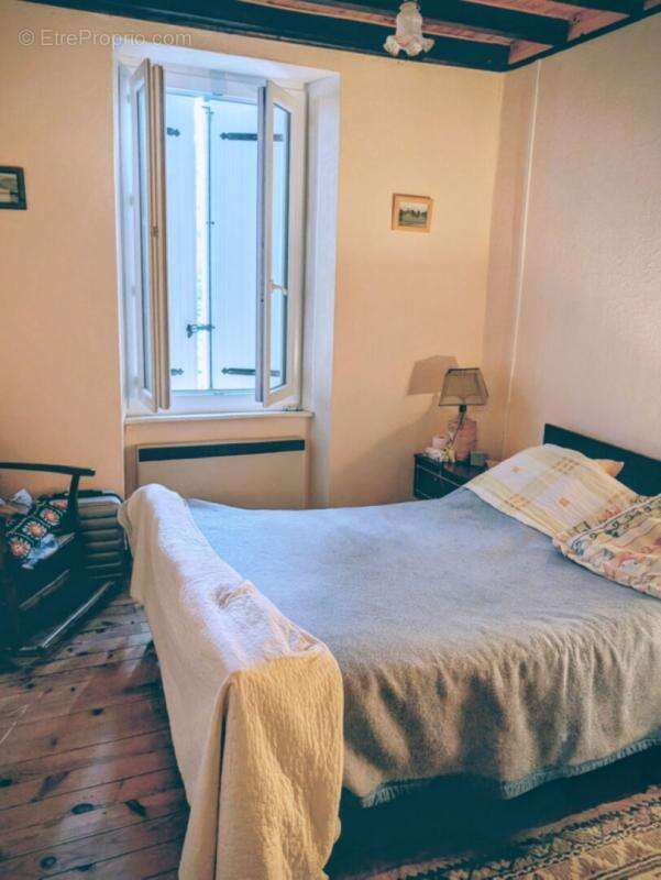 Maison Saint Pierre De Trivisy 5 pièce(s) 93 m2 - photo 8