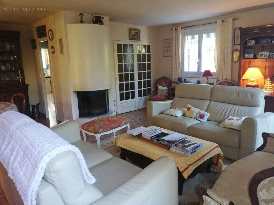 Maison La Celle Les Bordes 7 pièces 147 m2 - photo 6