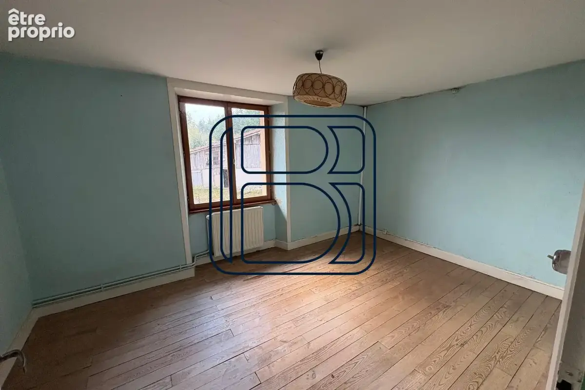 Maison 7 pièces 88 m² à vendre à Vertolaye (63480) - photo 6