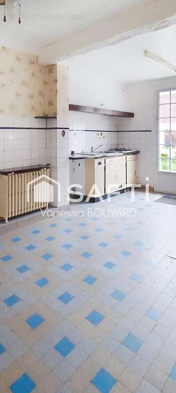 Photo 6 - Maison à COMPIEGNE