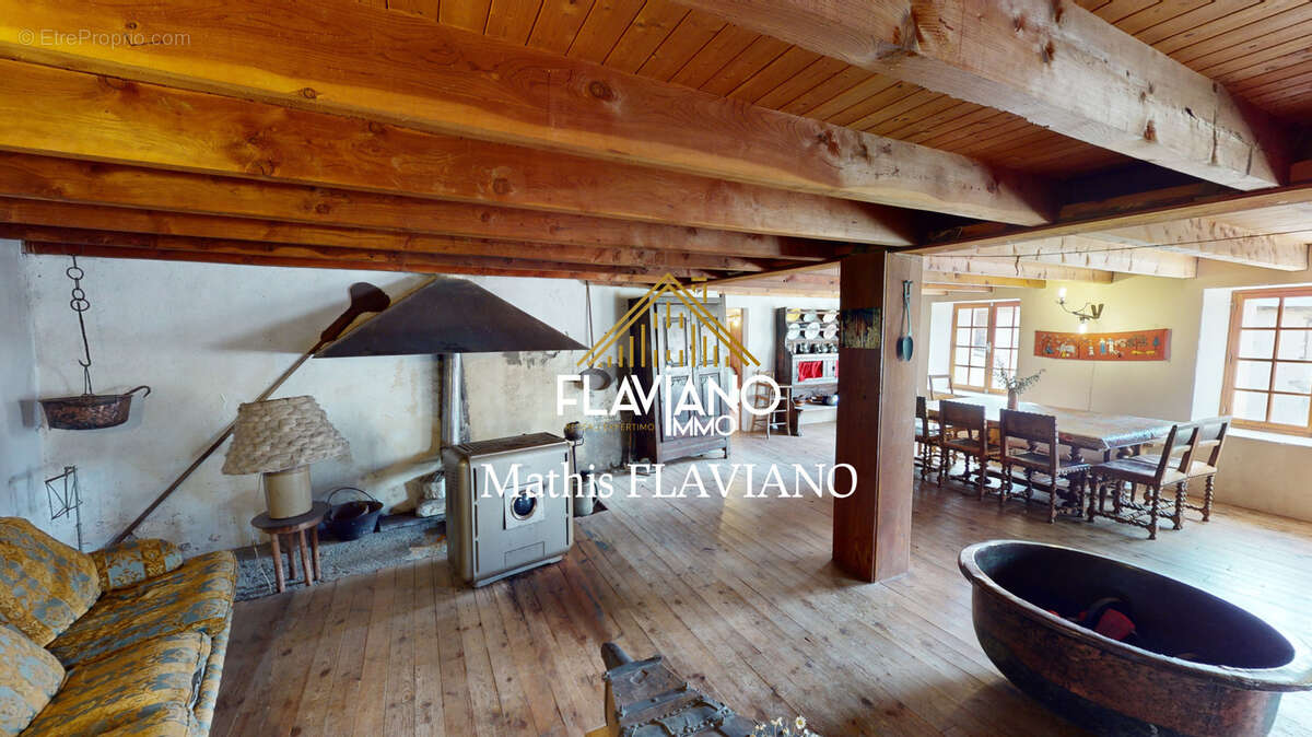 Maison à BARCELONNETTE