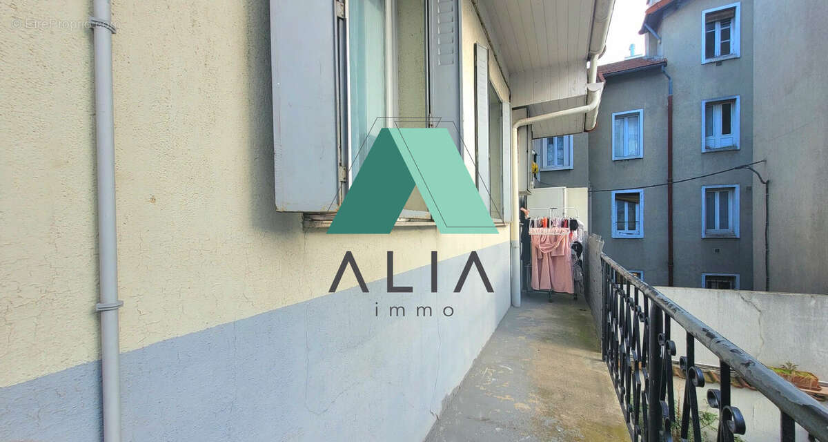 Appartement à AUBERVILLIERS