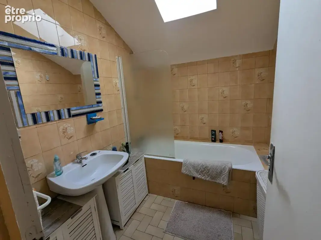Maison 3 pièces 90 m² à vendre à Gourin (56110) - photo 5