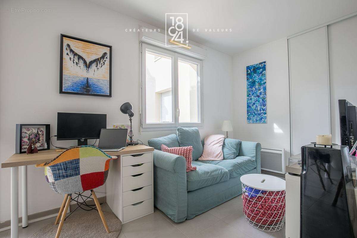 Appartement à MARSEILLE-11E