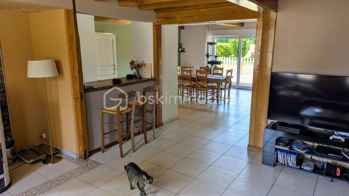 Maison à HUCQUELIERS