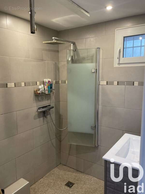 Photo 9 - Appartement à SAINT-MARTIN-D'HERES