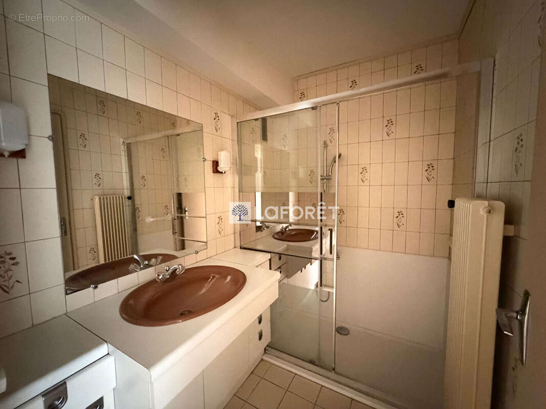 Appartement à SALON-DE-PROVENCE