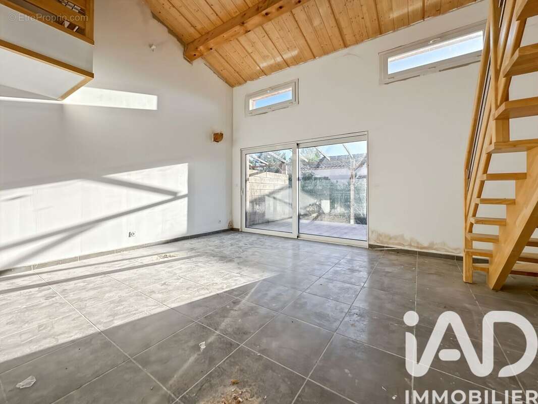 Photo 6 - Maison à SAINT-CHAPTES