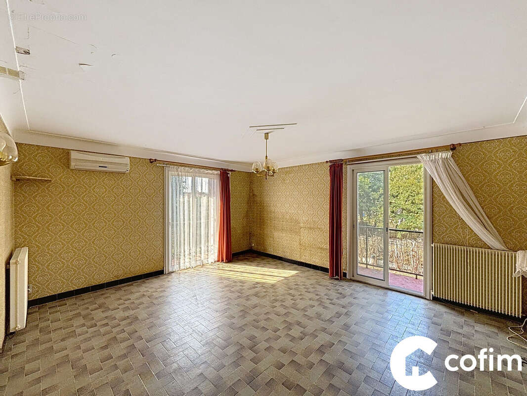 Maison à TRIE-SUR-BAISE