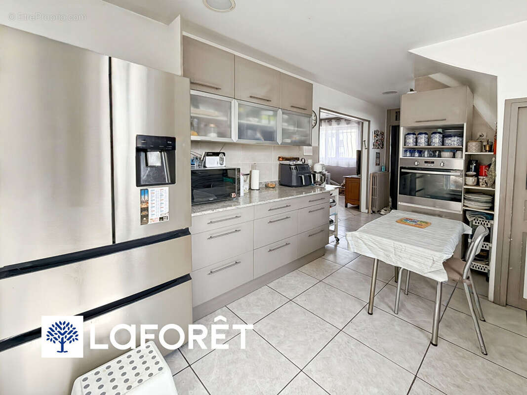 Maison 5 pièces à vendre à Ris Orangis - Réf. 5716 - photo 3