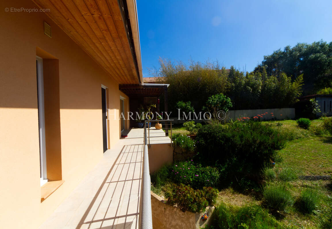 Maison à SARI-D'ORCINO