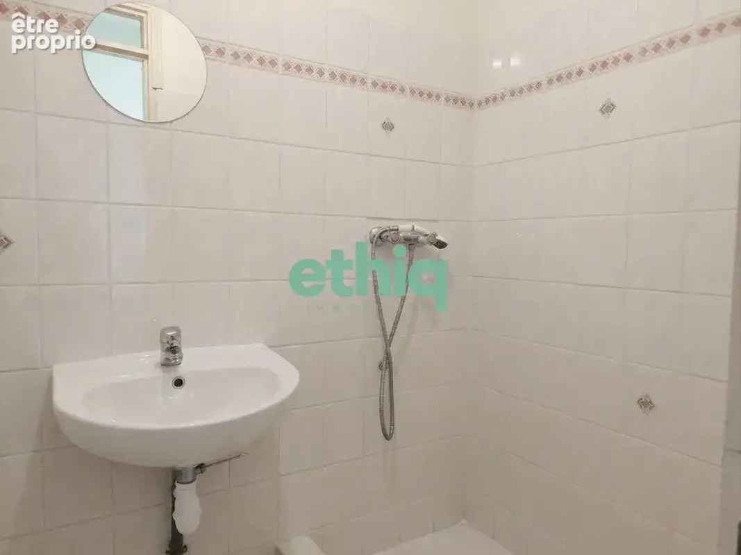 Maison 197 m² à Les Abymes  - photo 9