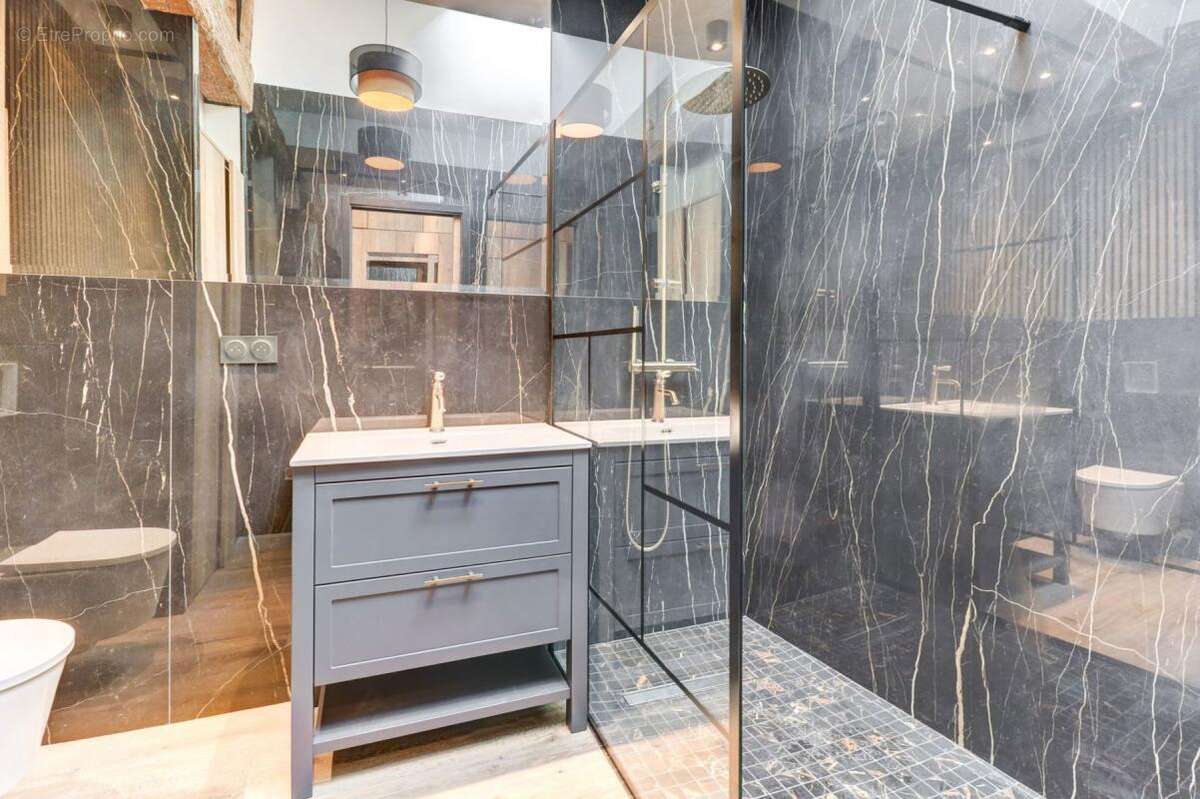 Superbe Appartement en Dernier Étage – Sublime Vue Mer - photo 13