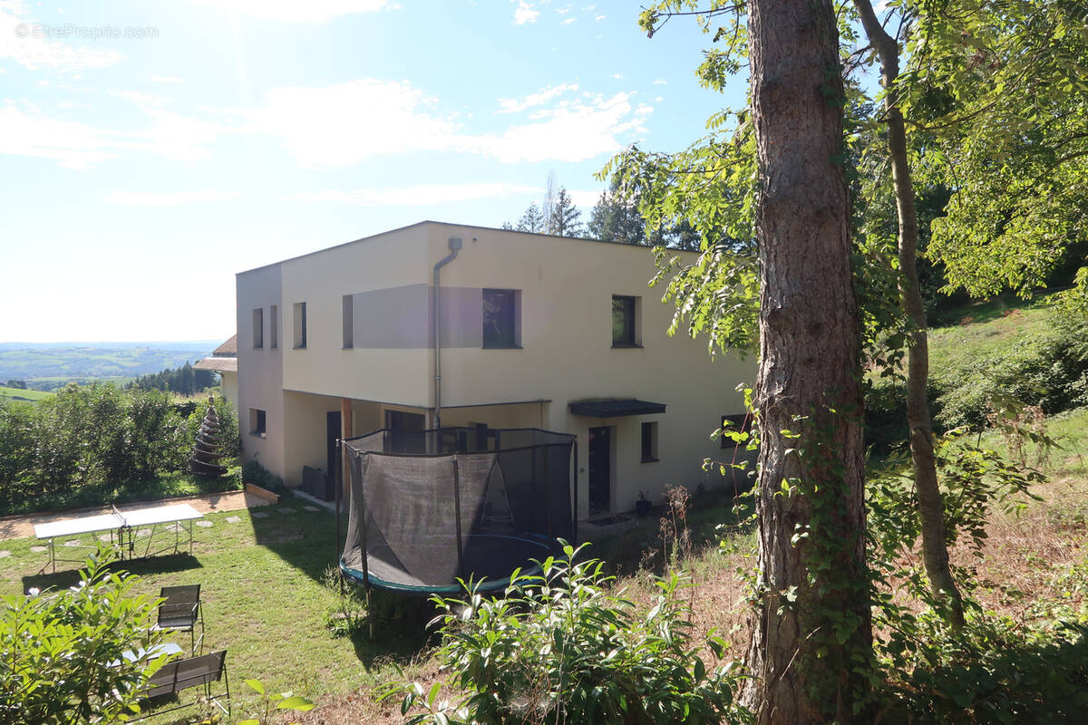 Maison à SAINT-HEAND