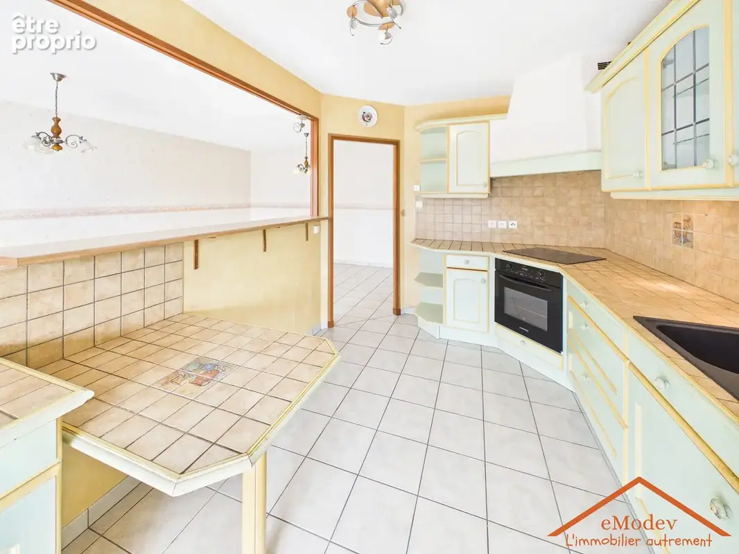 Appartement 3 pièces 72 m² à vendre à Thaon-Les-Vosges (88150) - photo 4