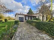 Maison à PORT-SAINTE-MARIE