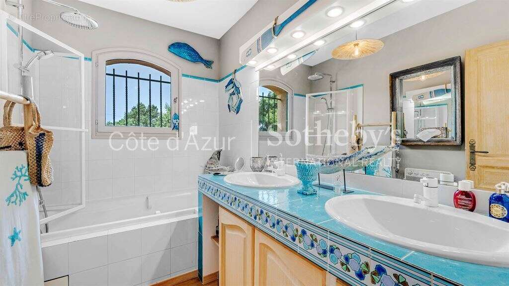 Maison à LA CROIX-VALMER