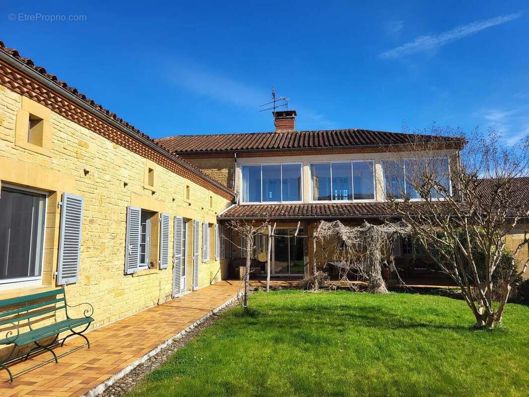 20250228115735 - Maison à PROISSANS