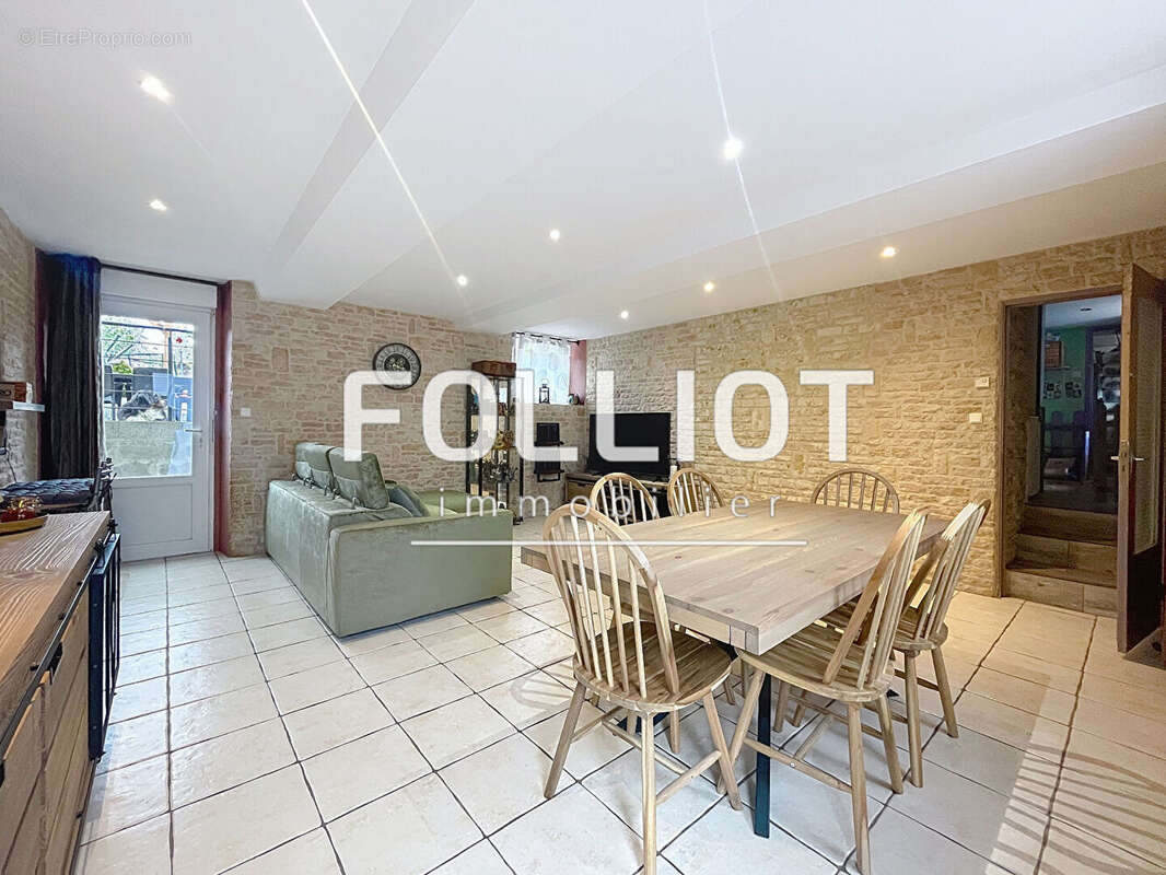 Maison à SAINT-REMY