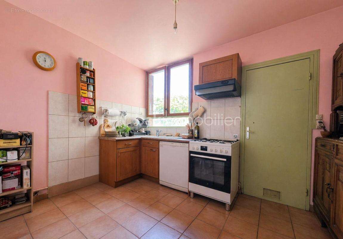 Appartement familial T5 - AVON Butte Montceau - Lisière de forêt, Écoles et Commerces à pied - photo 4
