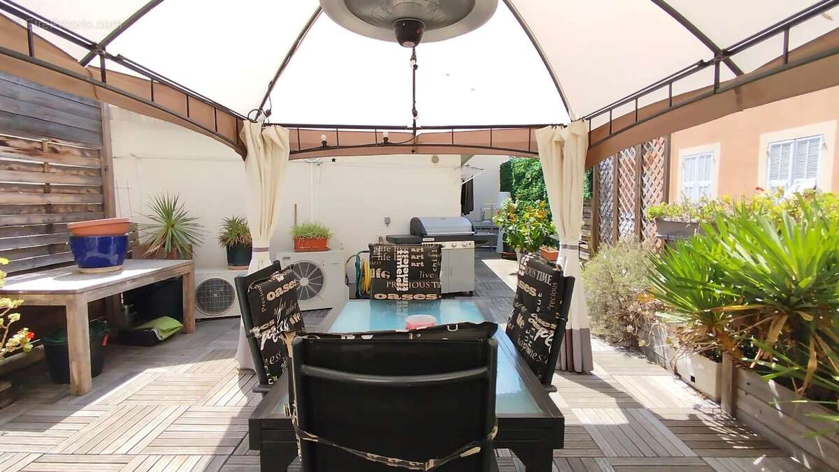 Nice Port – Bas Mont Boron  Loft d'exception de 120 m² avec 110 m² de terrasses – Dernier étage - photo 2