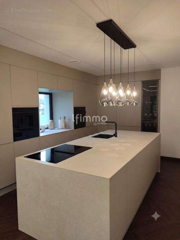Maison d'habitation - photo 4