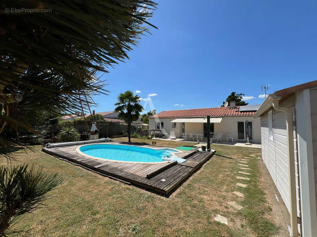 Maison à LE BERNARD