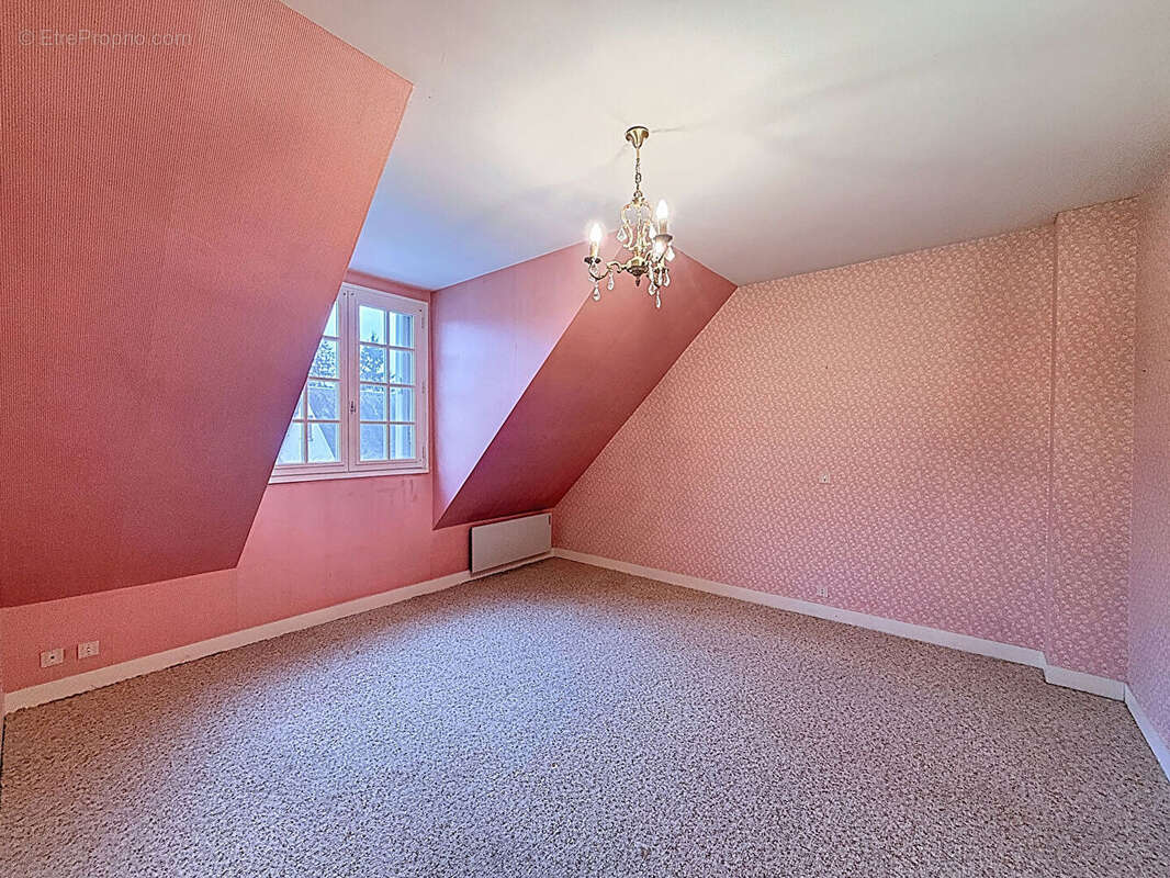 Maison à JOUE-LES-TOURS