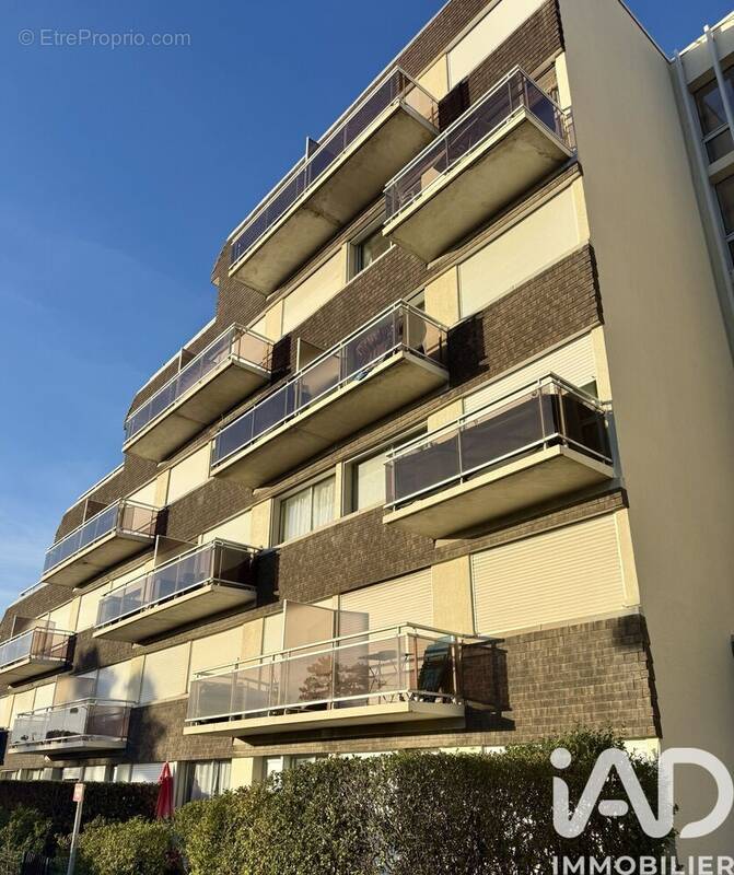 Photo 1 - Appartement à COURSEULLES-SUR-MER